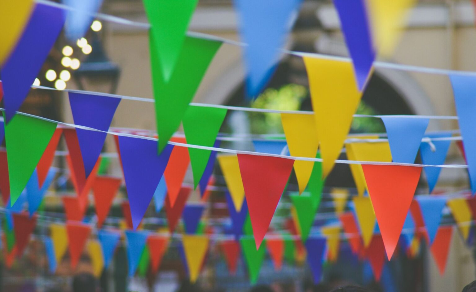 Imagen banderolas de colores